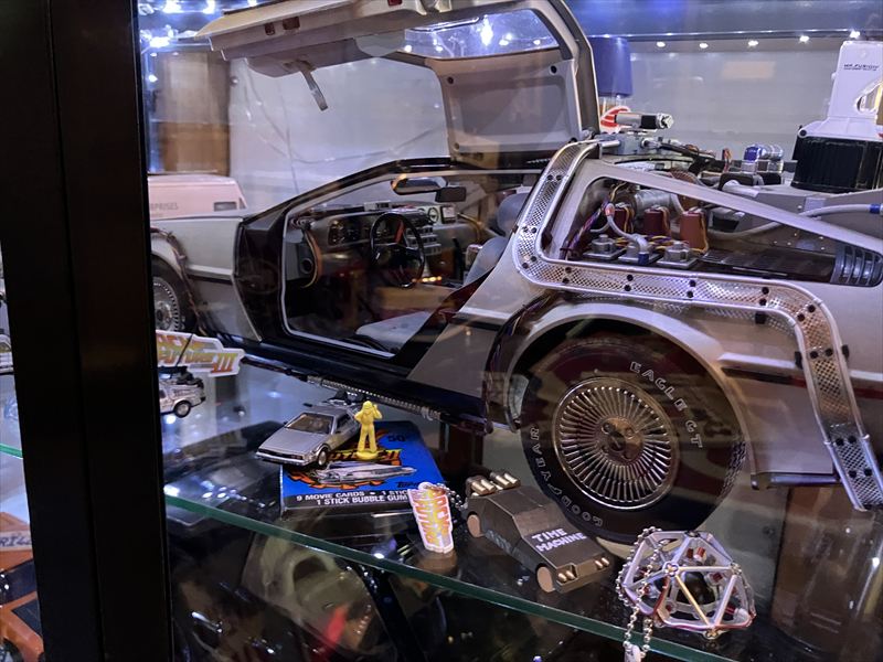 岐阜市 M-BASE デロリアン